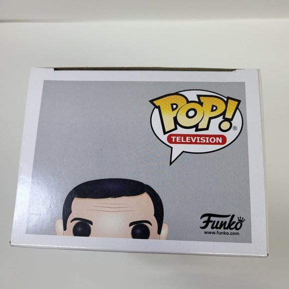 Funko Pop 'Television' GOMEZ ADDAMS Figure #810 Regular‎ Version Collectible - Picture 5 of 10